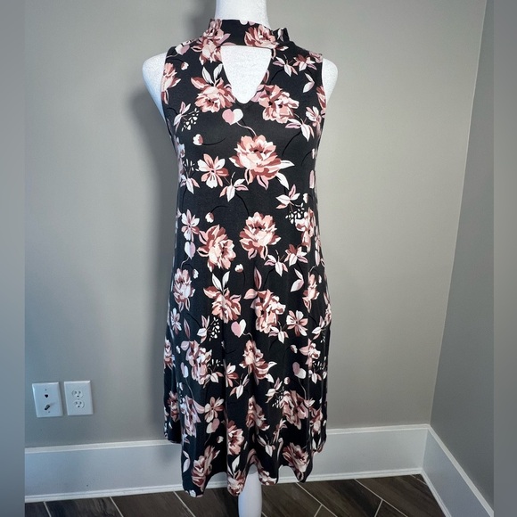 ✨Aeropostale Medium floral sleeves Midi Sundress keyhole mock neck - Picture 1 of 9